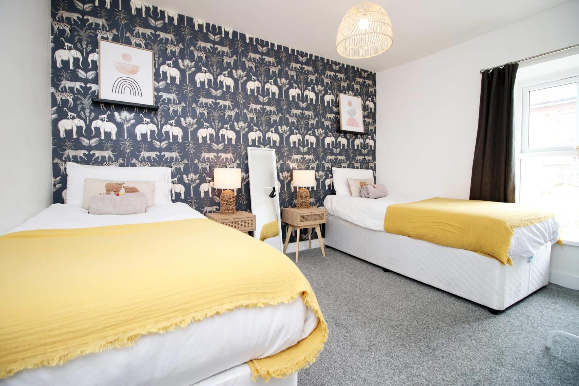 Prospect Cottage Fabulous Home In Stunning Rhondda Valley By Staystaycations Treorky Extérieur photo