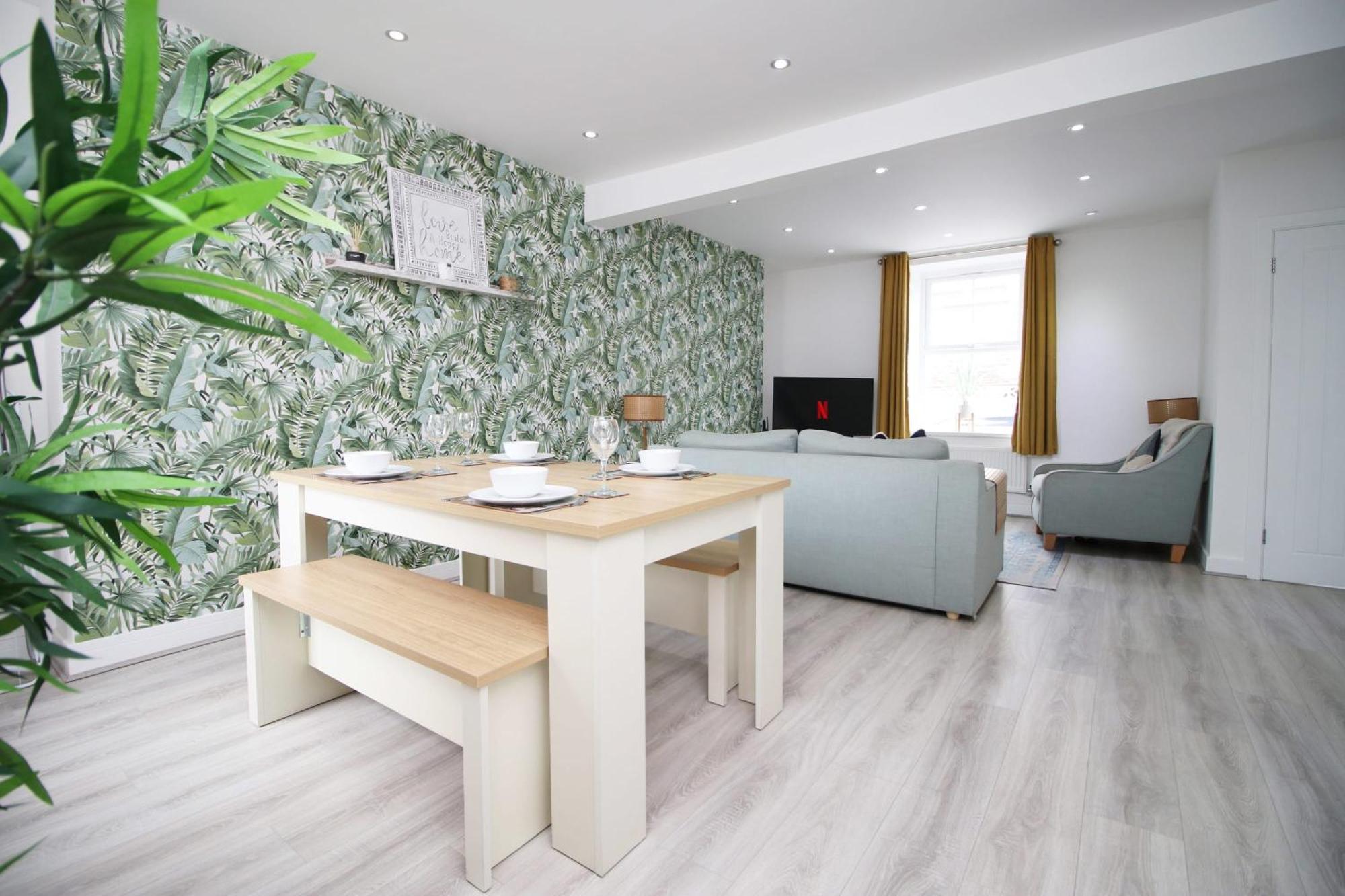 Prospect Cottage Fabulous Home In Stunning Rhondda Valley By Staystaycations Treorky Extérieur photo